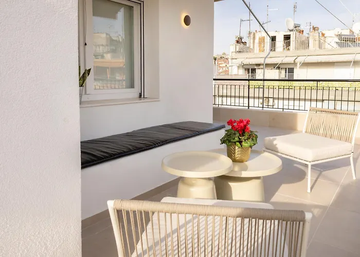 St Dimitriou Panoramic Sea & Center View Penthouse Appartement